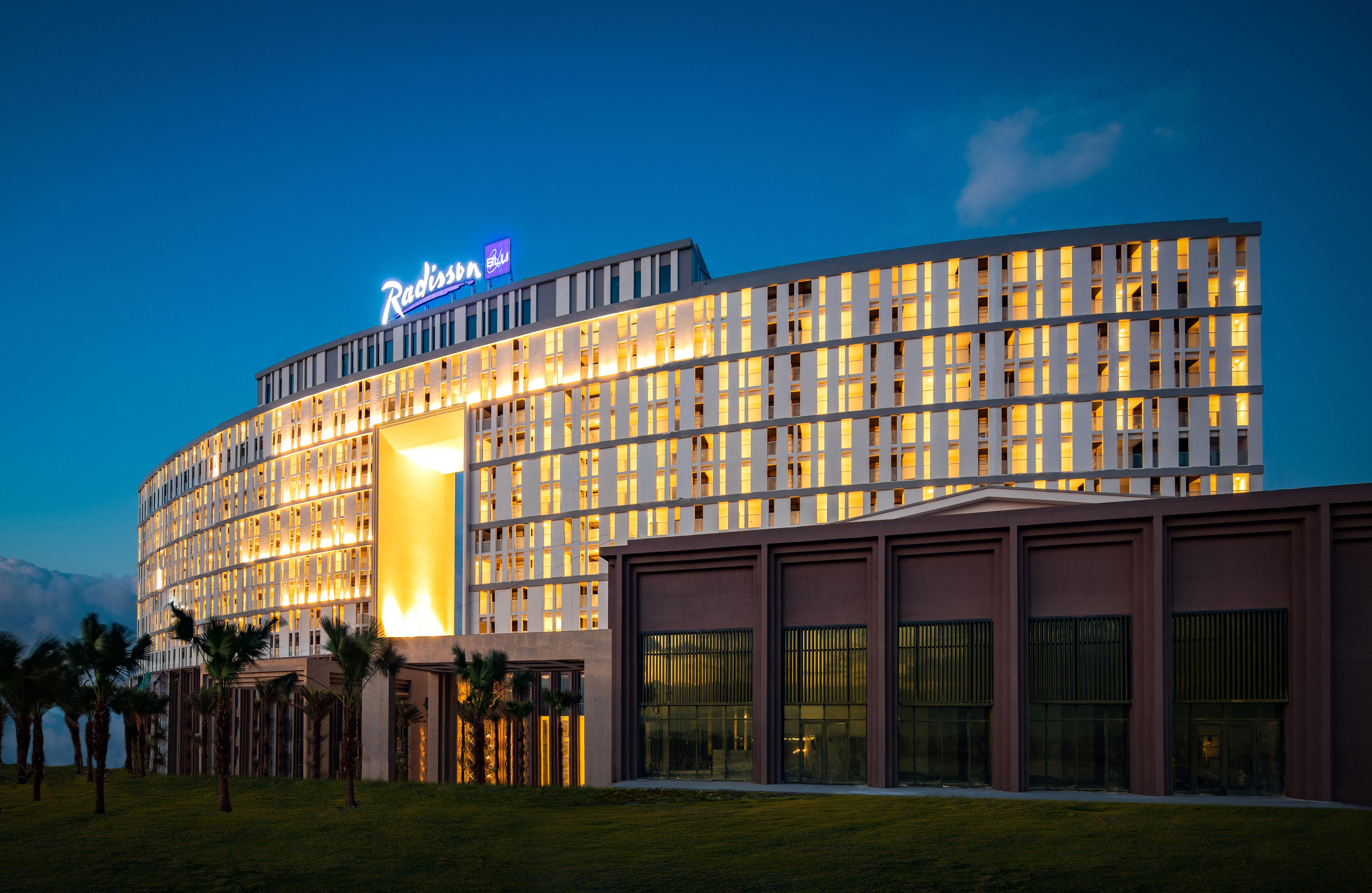 Radisson Blu Resort Cam Ranh Нячанг Экстерьер фото