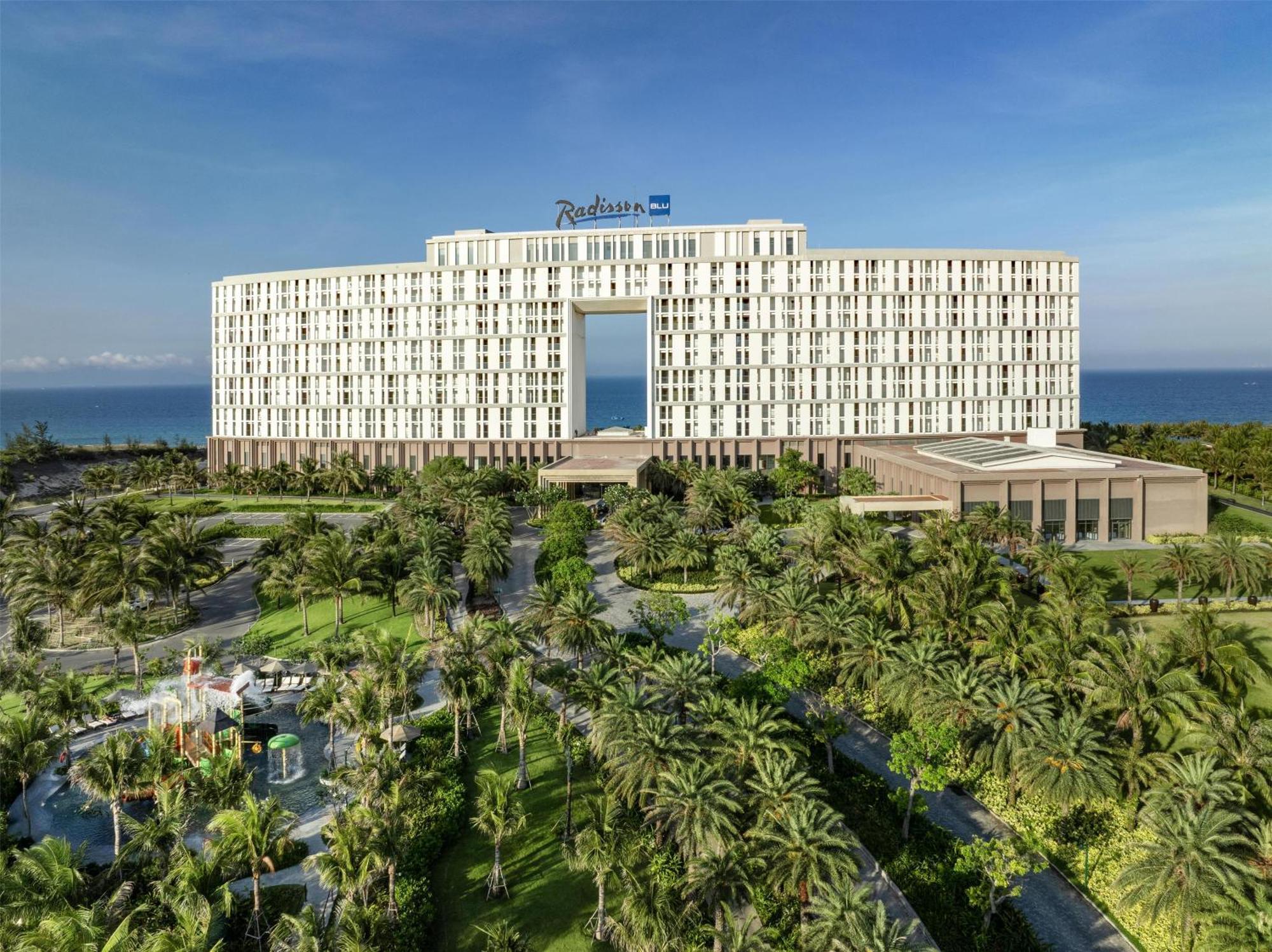 Radisson Blu Resort Cam Ranh Нячанг Экстерьер фото